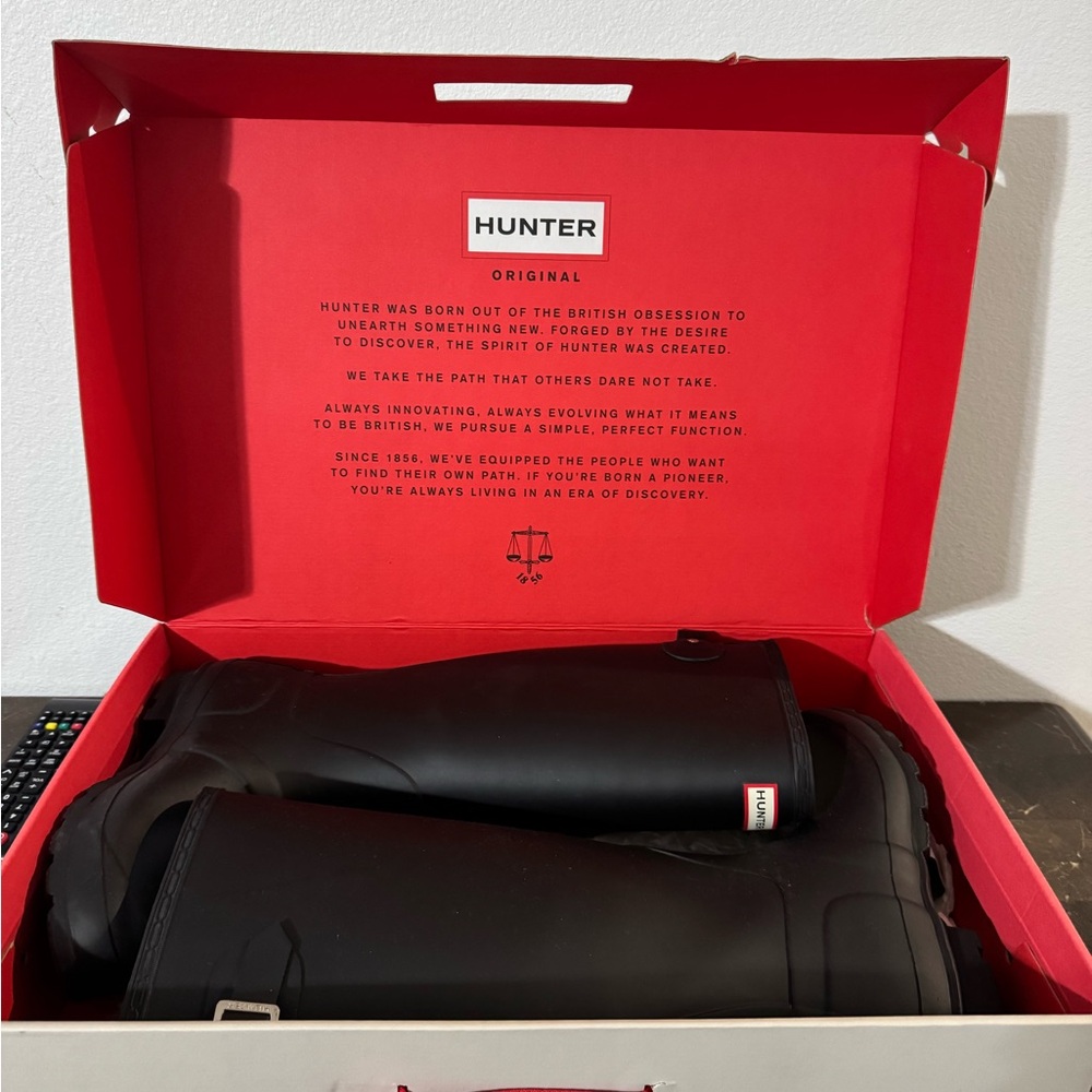 Hunter Box with Red Handle SOLD